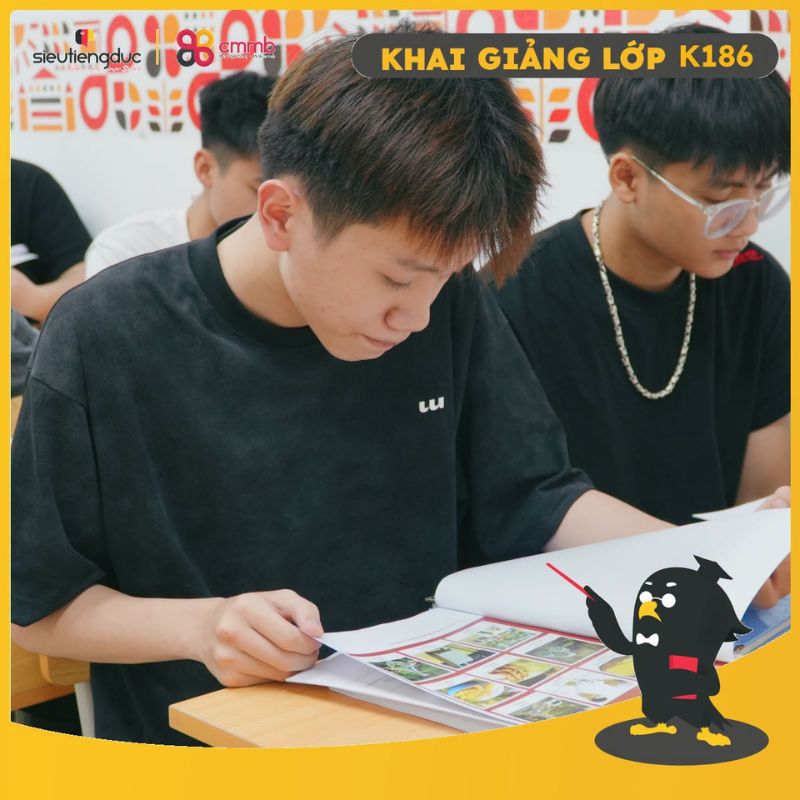 Khai giảng lớp K186 – Hành trình mới của học viên tại Siêu Tiếng Đức x CMMB 1 Khởi động mùa hè cùng khai giảng lớp K186